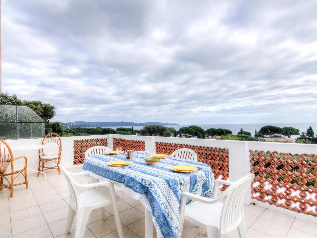 Apartment Riva Bella-3 By Interhome Cavalaire-sur-Mer Exteriör bild